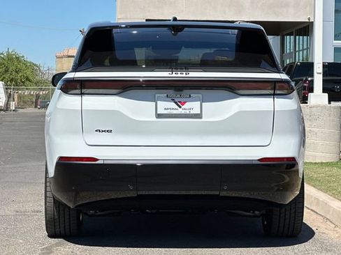 New 2025 Jeep Wagoneer S Launch Edition image 10