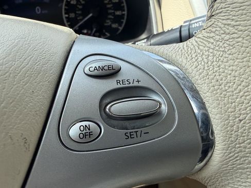 Used 2015 Nissan Murano SL AWD/4WD image 11