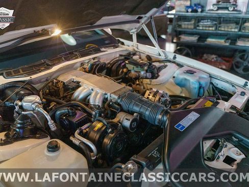 Used 1990 Chevrolet Camaro IROC-Z image 38