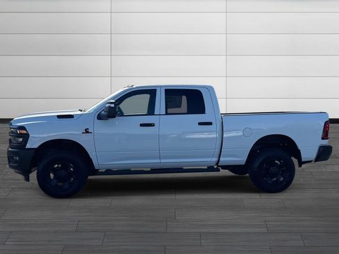 New 2026 RAM 2500 Tradesman AWD/4WD image 7