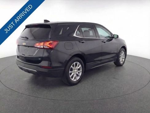 Used 2023 Chevrolet Equinox LT image 6