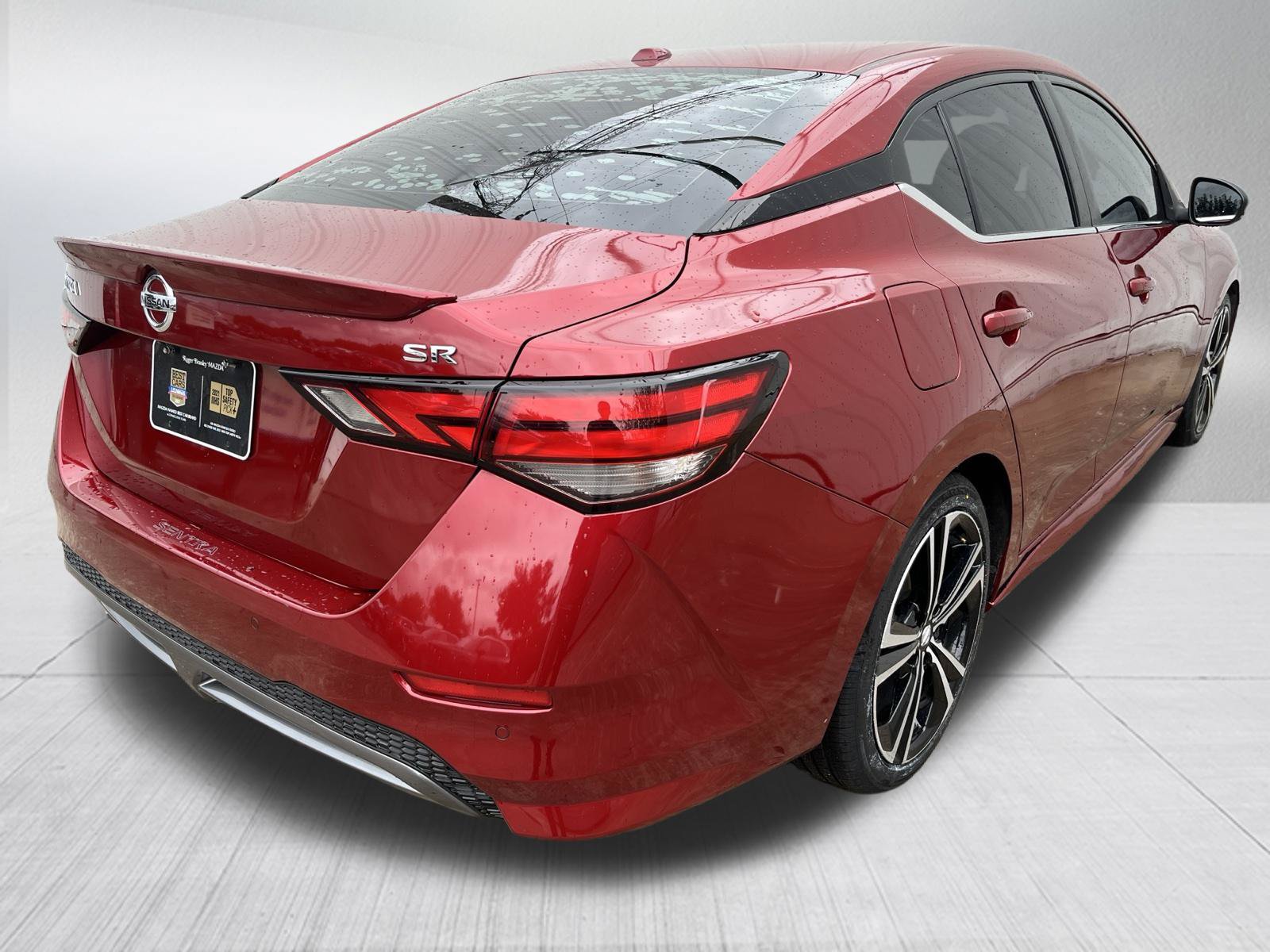 Used 2021 Nissan Sentra SR FWD image 9