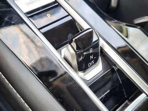 New 2026 Volkswagen Atlas SEL Premium R-Line image 19