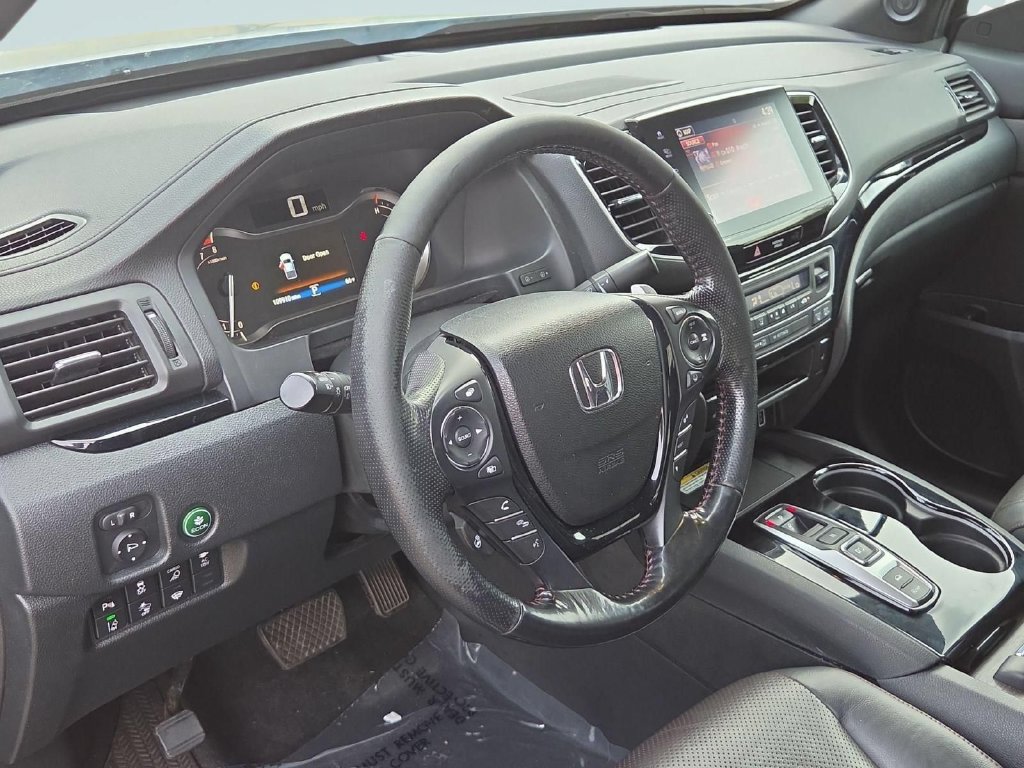 Used 2022 Honda Ridgeline Black Edition image 14