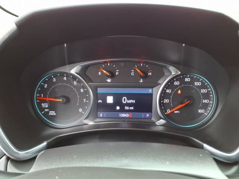 Used 2023 Chevrolet Equinox Premier image 16