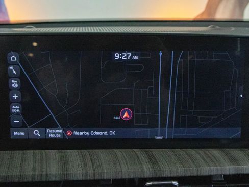 Used 2024 Kia Telluride EX image 5