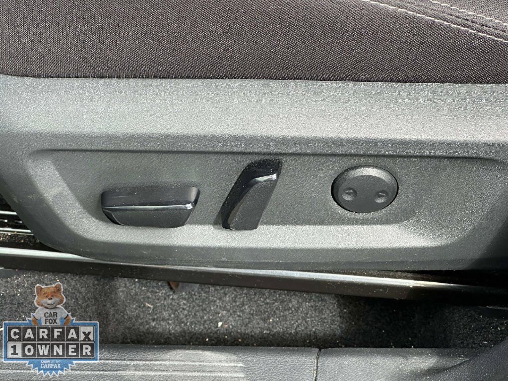 Used 2026 Nissan Rogue SV AWD/4WD image 19