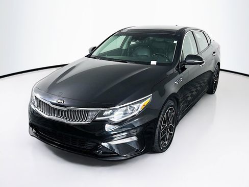 Used 2020 Kia Optima SE FWD image 3