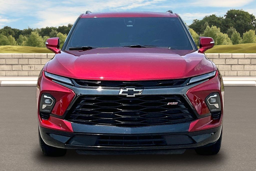 Used 2024 Chevrolet Blazer RS w/ Driver Confidence II Package FWD image 3