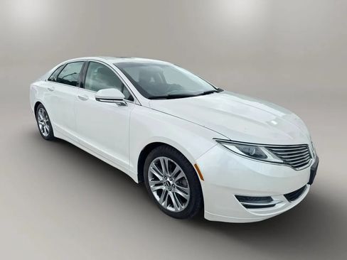 Used 2015 Lincoln MKZ AWD w/ Equipment Group 102A Reserve image 8