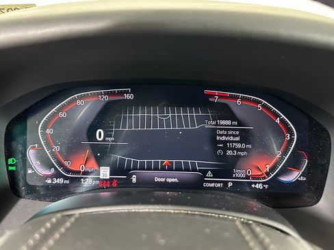 Used 2020 BMW 840i w/ Comfort Seating Package image 17