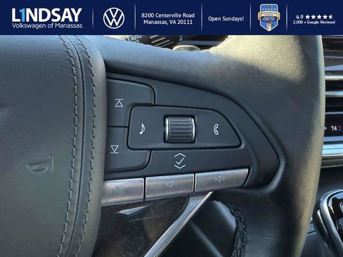 Used 2021 Cadillac Escalade Sport Platinum w/ LPO, ONYX Package image 19