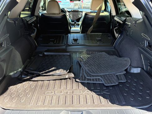 Used 2020 Subaru Outback Limited AWD/4WD image 15