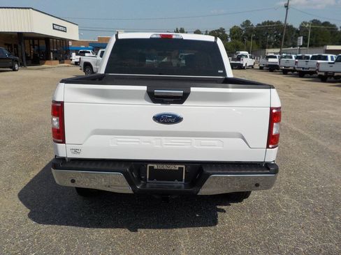 Used 2018 Ford F150 XLT w/ Equipment Group 302A Luxury AWD/4WD image 4