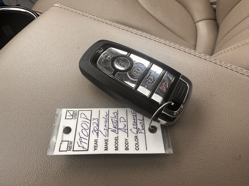 Used 2023 Lincoln Nautilus Reserve w/ Equipment Group 201A image 32