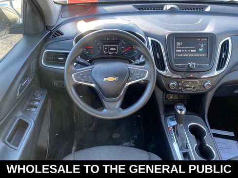 Used 2018 Chevrolet Equinox LT image 19