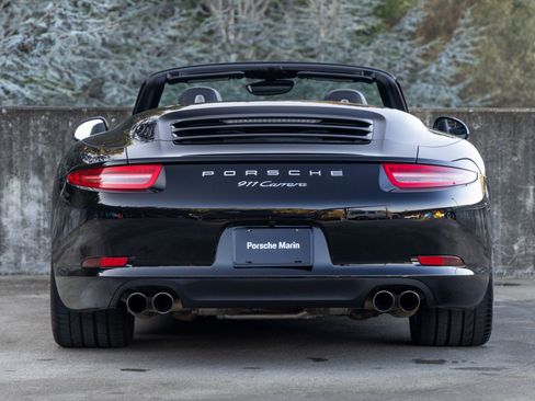 Used 2016 Porsche 911 Carrera image 10