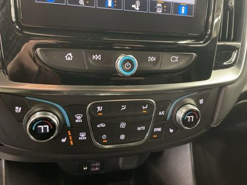 Used 2023 Chevrolet Traverse Premier w/ Redline Edition image 27
