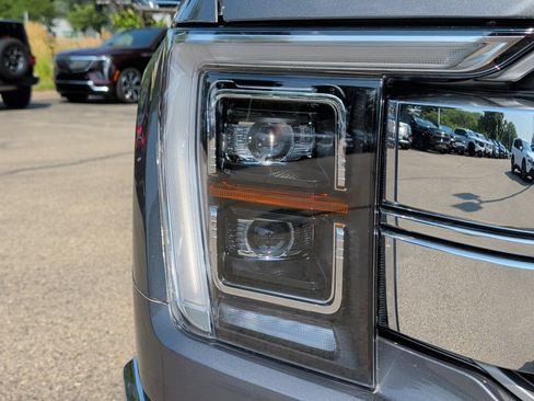 Used 2021 Ford F150 Lariat w/ Equipment Group 502A High AWD/4WD image 42