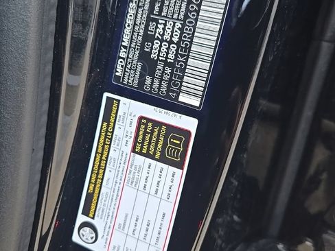 Used 2024 Mercedes-Benz GLS 450 4MATIC image 9
