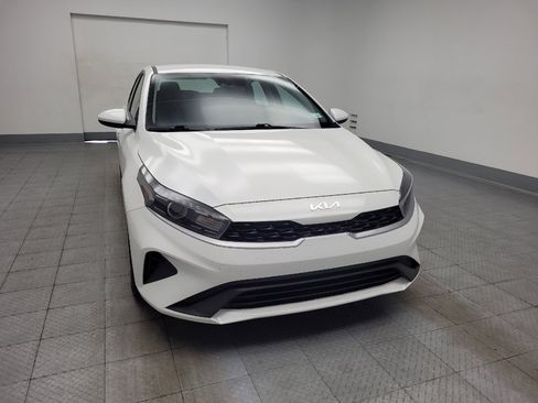 Used 2024 Kia Forte LXS FWD image 14