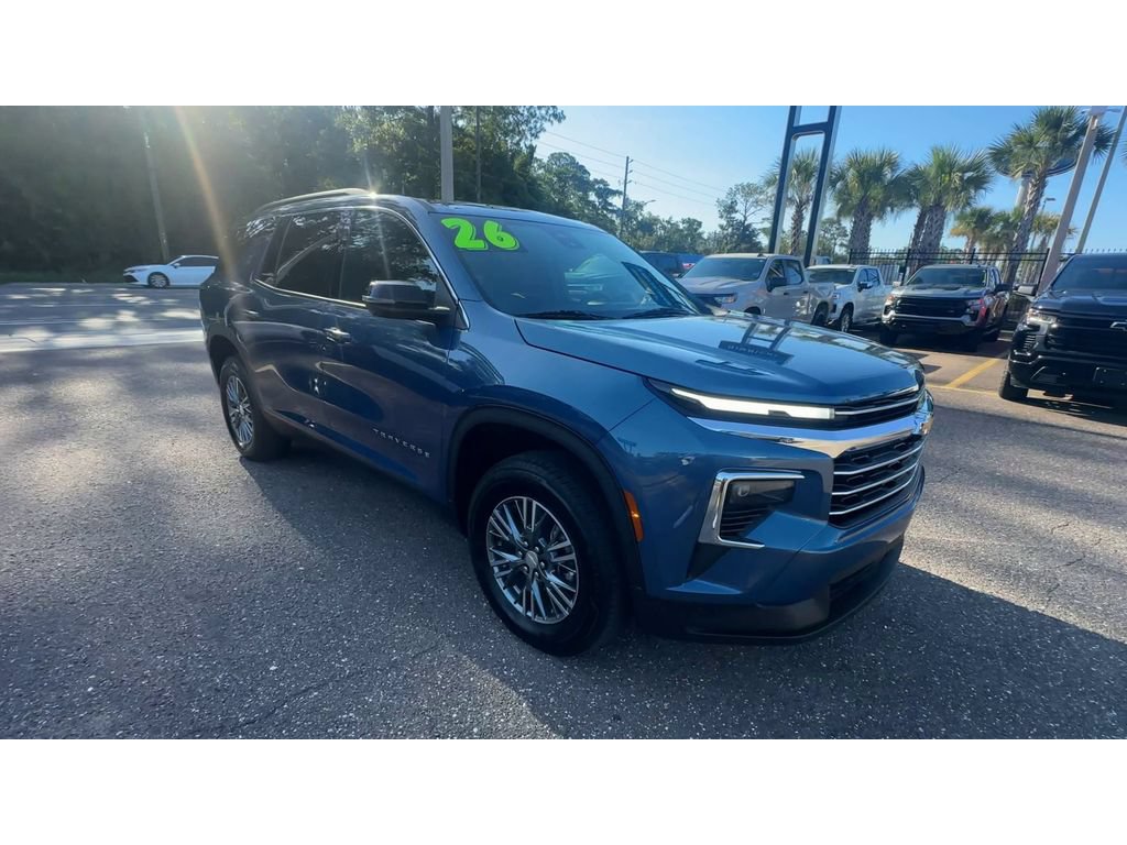 Used 2026 Chevrolet Traverse LT FWD image 8