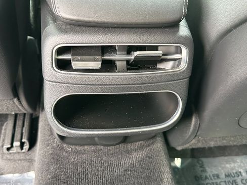 Used 2022 Genesis GV70 2.5T AWD/4WD image 20