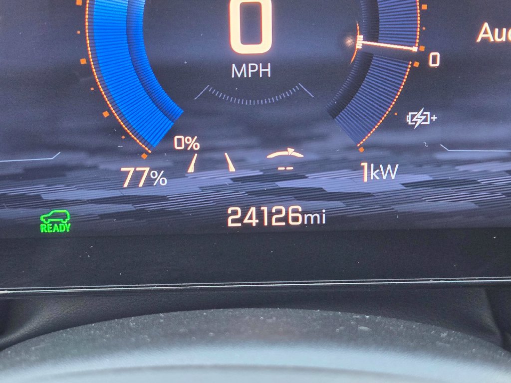 Used 2024 Chevrolet Blazer EV LT AWD/4WD image 19