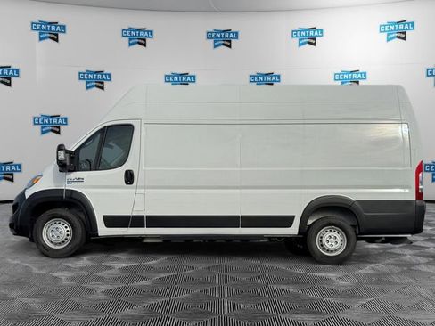 New 2024 RAM ProMaster 3500 w/ Delivery Van Package image 2