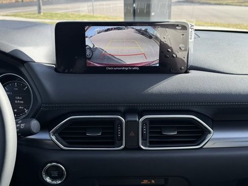 New 2025 MAZDA CX-5 AWD 2.5 S w/ Preferred Package image 4