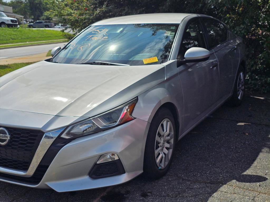 Used 2020 Nissan Altima 2.5 S FWD image 12