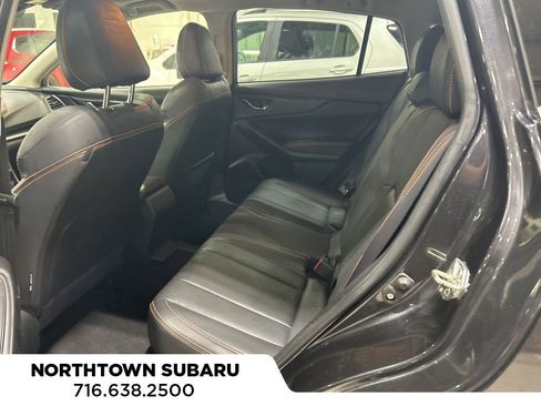 Used 2018 Subaru Crosstrek 2.0i Limited image 3