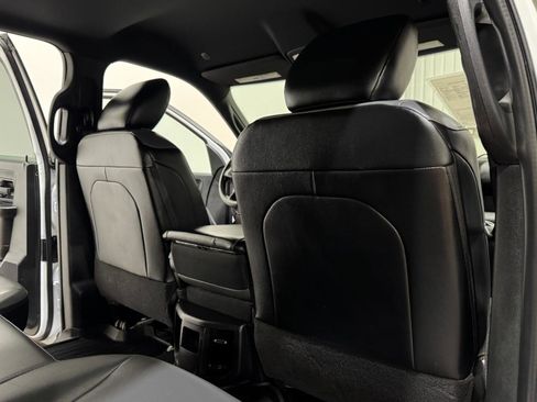 Used 2021 RAM 3500 Tradesman w/ Chrome Appearance Group image 16