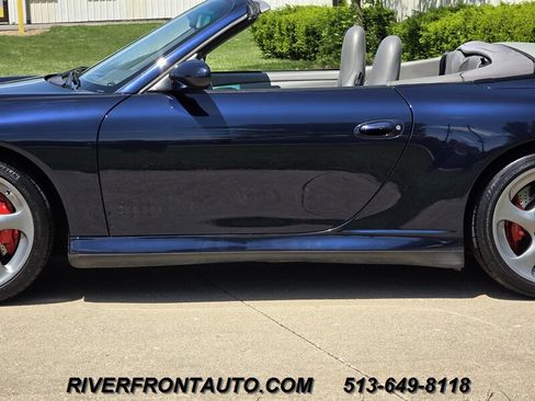Used 2004 Porsche 911 Carrera RWD image 31