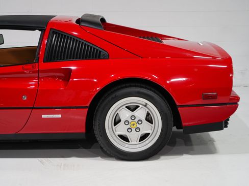 Used 1989 Ferrari 328 GTS RWD image 34