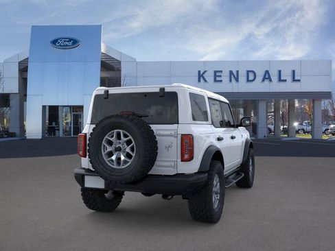 Used 2025 Ford Bronco Badlands image 8