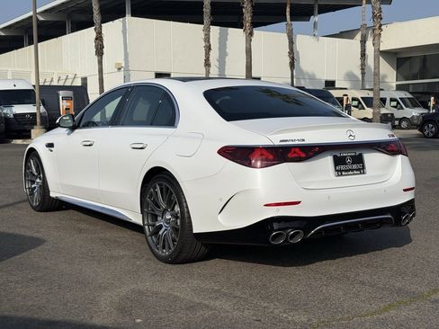 New 2026 Mercedes-Benz E 53 AMG e 4MATIC Sedan image 10