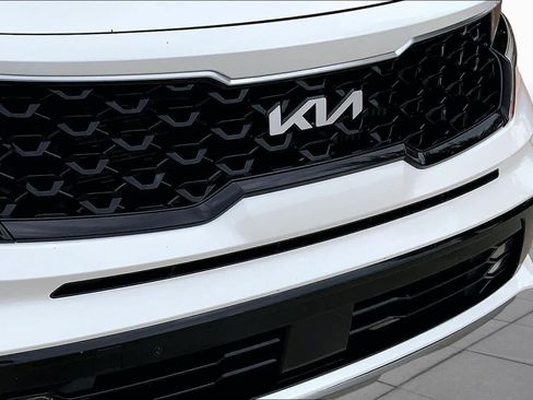 Used 2023 Kia Sorento EX FWD image 32