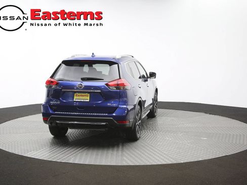 Used 2017 Nissan Rogue SL w/ SL Premium Package AWD/4WD image 38