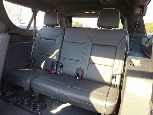 New 2025 Chevrolet Suburban Premier w/ Sun And Tow Package image 9