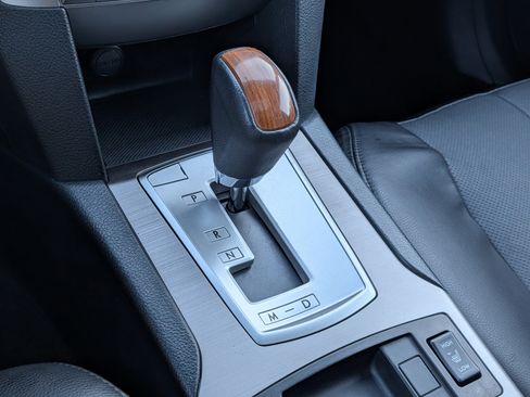 Used 2014 Subaru Outback 2.5i Limited w/ Moonroof Package image 25