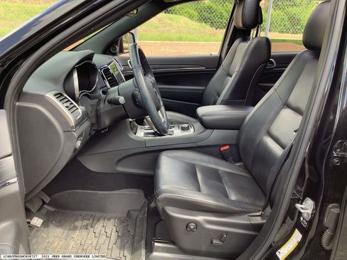 Used 2021 Jeep Grand Cherokee Limited w/ Trailer Tow Group IV image 12