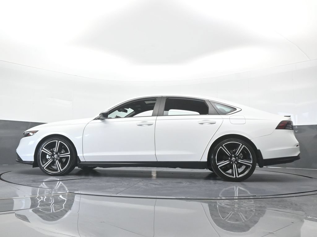 Used 2025 Honda Accord Sport image 57