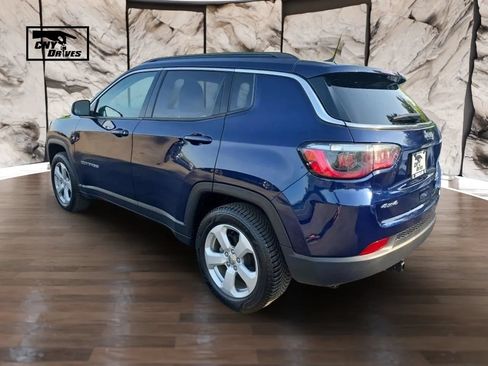 Used 2021 Jeep Compass Latitude w/ Convenience Group AWD/4WD image 6