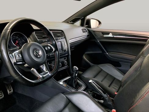Used 2016 Volkswagen GTI SE w/ Lighting Package (SEL) FWD image 17