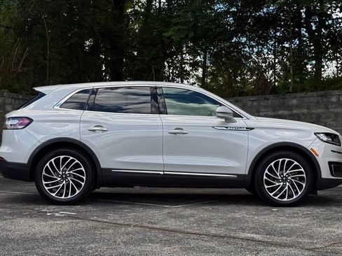 Used 2019 Lincoln Nautilus Reserve w/ Class II Trailer Tow Package FWD image 3