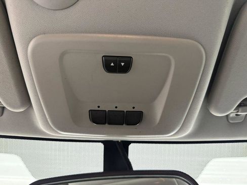 Used 2014 Chevrolet Impala LT w/ LT Sunroof Package image 17