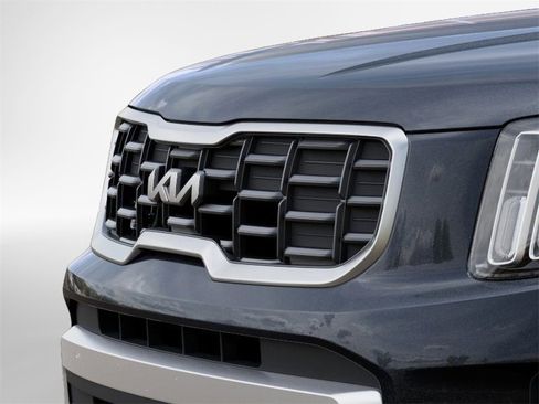New 2025 Kia Telluride S image 12