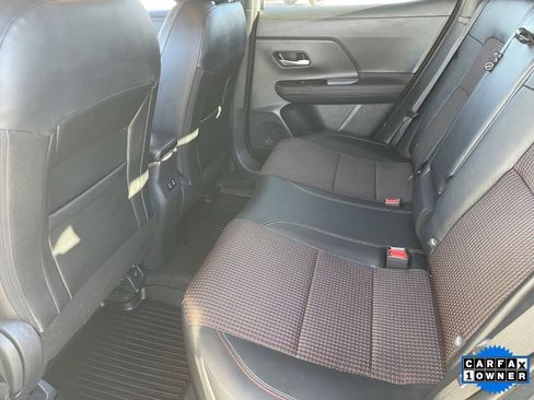 Certified 2025 Nissan Kicks SR image 18