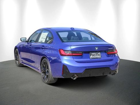 New 2026 BMW 330i Sedan w/ M Sport Package RWD image 4